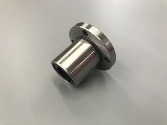 Langlebigkeit Rundflansch-Linearlager LMF6UU LMF8UU LMF10UU LMF12UU für Maschinenreparaturwerkstätten