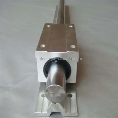 SBR30UU-1800mm CNC-Aluminium-Runde Linearleitbahn und Schieberad für Bekleidungsgeschäfte
