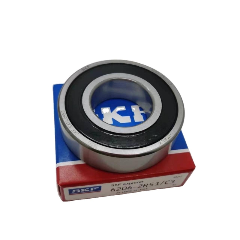 Einheit für die Verarbeitung von Spinnern mit einer Breite von mehr als 20 mm